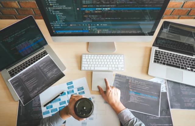 AI-Integrated full stack course