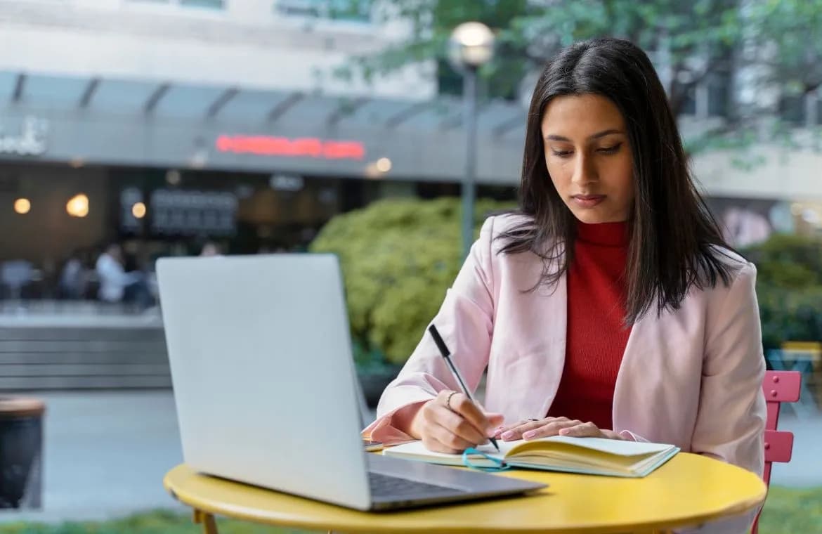 career pathways after online BBA