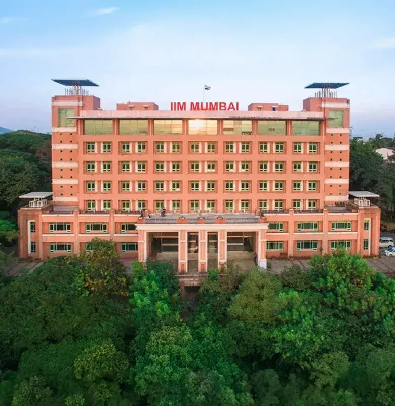 IIM Mumbai campus